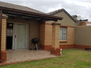 3 Bed House in Halfway Gardens