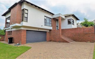 3 Bedroom House in Sonheuwel
