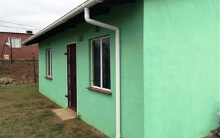 2 Bedroom House in Ngwelezana