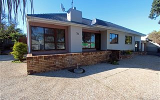 3 Bedroom House in Clamhall