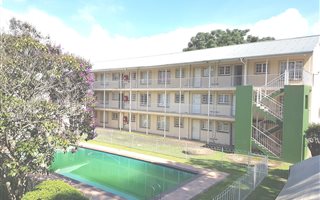 2 Bedroom Flat in Pelham