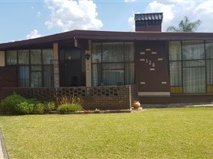 4 Bed House in Zinniaville