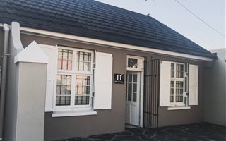 2 Bedroom House in Richmond Hill