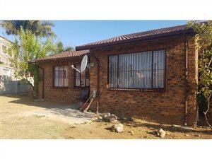 3 Bed House in Birch Acres