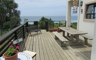 4 Bedroom House in Bazley Beach