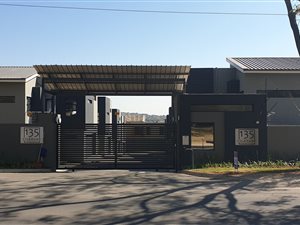 4 Bed Townhouse in Bryanston