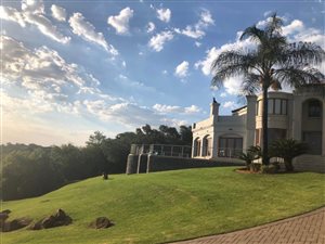 4 Bed House in Mooikloof Equestrian Estate
