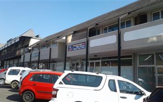198 m² Retail Space in Hillcrest Central