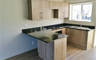 2 Bedroom Townhouse in Overbaakens