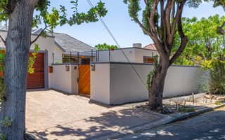4 Bedroom House in Meadowridge