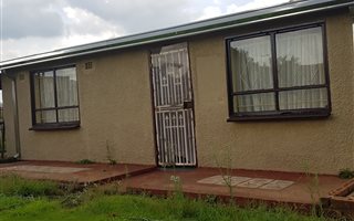 2 Bedroom House in Kwa Thema