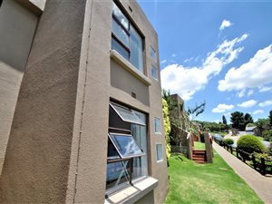 2 Bed Apartment in Glenvista
