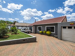 3 Bed House in Eldorado Park