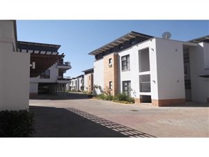 2 Bed Apartment in Maroelana