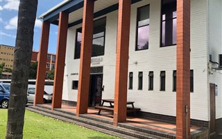 400 m² Office Space in Glenwood