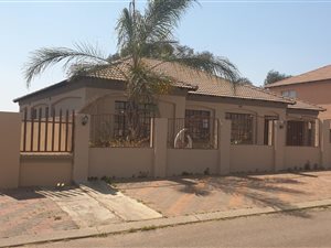 3 Bed House in Cultura Park