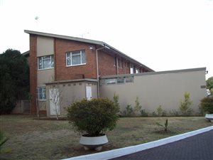 2 Bed Apartment in Three Rivers
