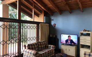 4 Bedroom House in Manors