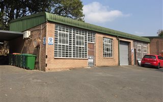 128 m² Industrial space in New Germany