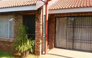 3 Bedroom House in South Ridge
