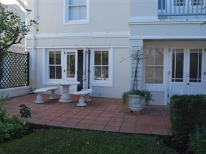 2 Bed Apartment in Franschhoek