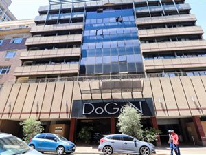 1 Bed Apartment in Ferreirasdorp