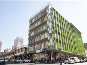 1 Bed Apartment in Johannesburg Central and CBD