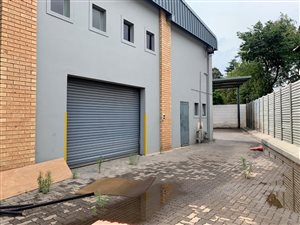 270 m² Commercial space in Jansen Park