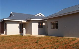 3 Bedroom House in White River AH