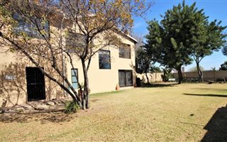 3 Bedroom Cluster in Sunninghill