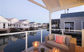 2 Bedroom House in Thesen Islands