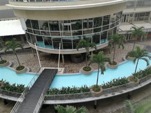 2 Bed Apartment in Point Waterfront