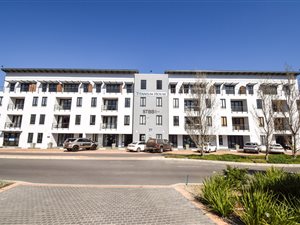 92 m² Commercial space in Paardevlei