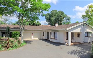 4 Bedroom Simplex in Clifton Park