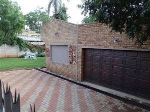 3 Bed House in Rustenburg Central