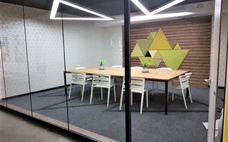 Commercial space in North Riding