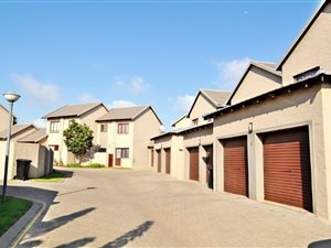 3 Bed House in Mooikloof Equestrian Estate
