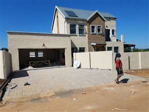 3 Bed House in Faerie Glen