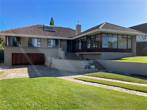 4 Bed House in Nahoon