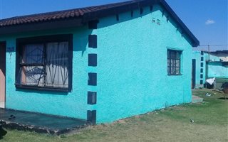 2 Bedroom House in Madadeni