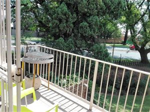 3 Bed Duplex in Selection Park