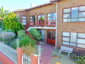 3 Bedroom House in Saldanha