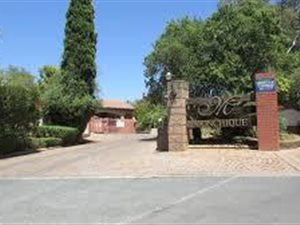 1 Bed Apartment in Paulshof