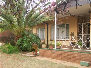 4 Bed House in Rensburg
