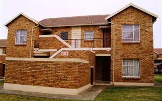 2 Bedroom Apartment in Honeydew