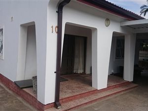 3 Bed House in Warrenton