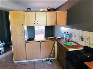 3 Bed Apartment in Sunnyside