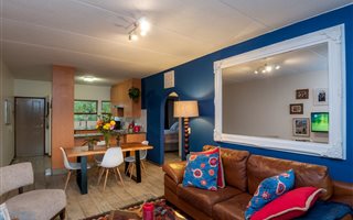 2 Bedroom Apartment in Strathavon