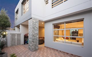 3 Bedroom Townhouse in Elton Hill