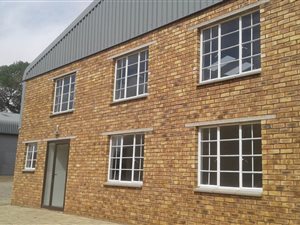 308 m² Industrial space in Dunswart
